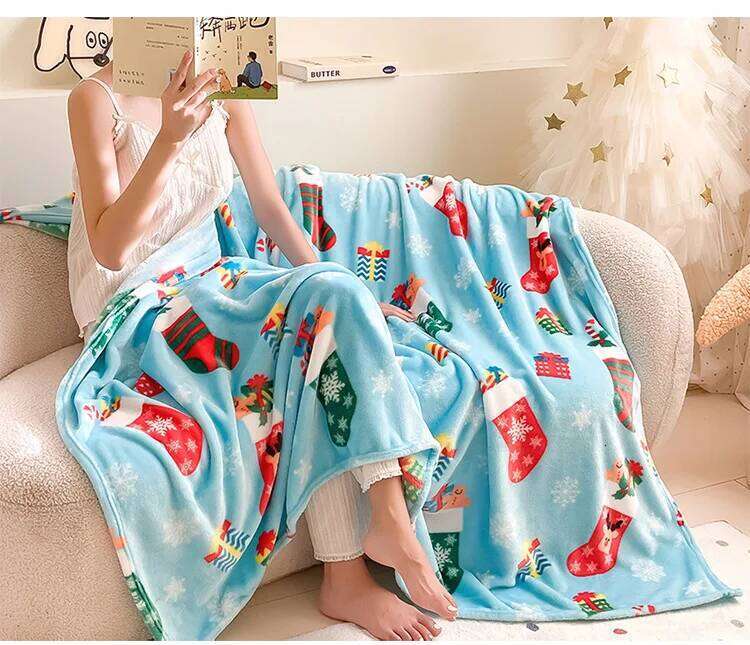 Wholesale Price Extra Thick Flannel Soft Coral Fleece Aircon Blanket Christmas Gift Xmas Season W260120