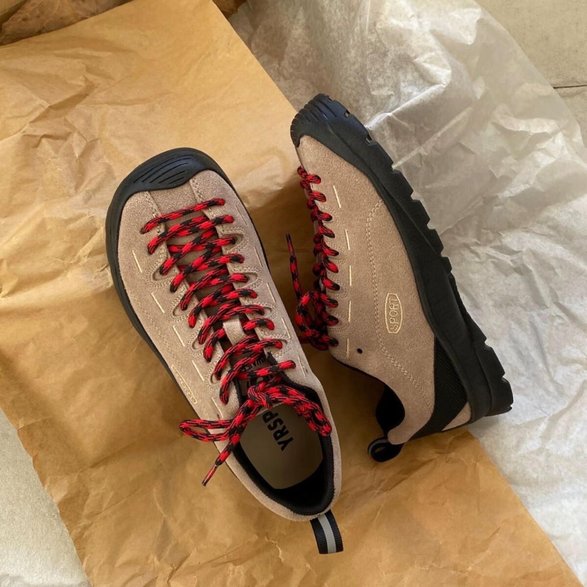 Ddmysports Niche Retro Sneakers For Women New Spring Flat Outdoor Hiking Ugly Cute Casual Shoes Outdoor Shoes