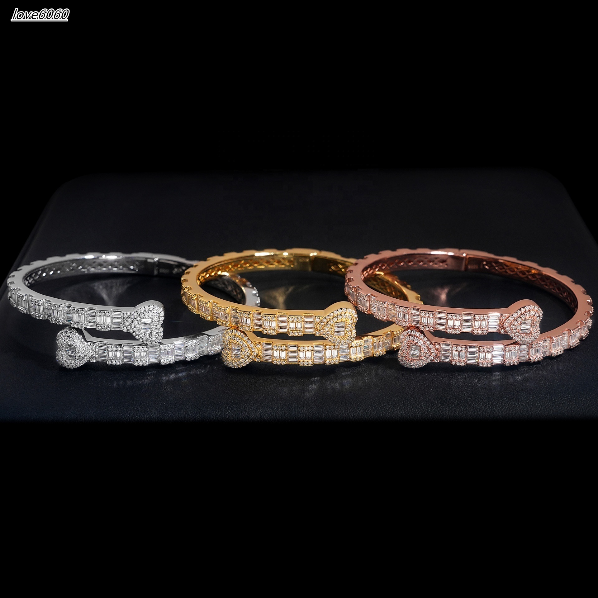 S925 Sterling Sliver Love Heart Design Hip Hop Iced Out VVS Baguette Moissanite Open Bracelet for Women Fine Jewelry