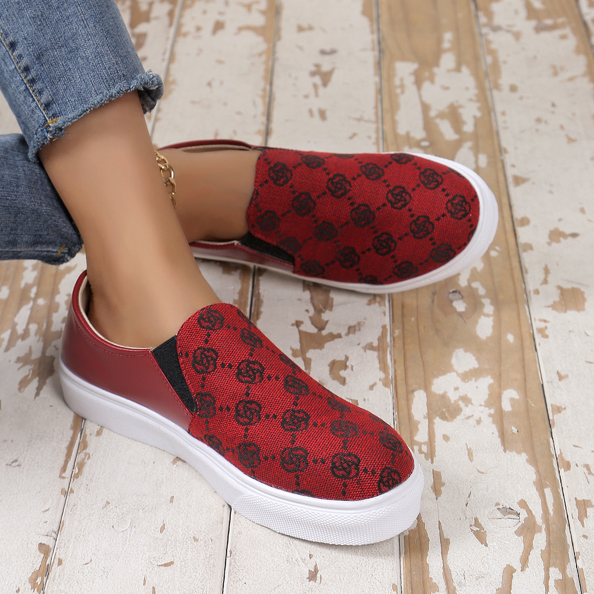 Free Shipping 2026s Spring Summer New Pattern Design Women Shoes Versatile for Commuting Casual Shoes Unisex Skate Shoes Sizes 36-43