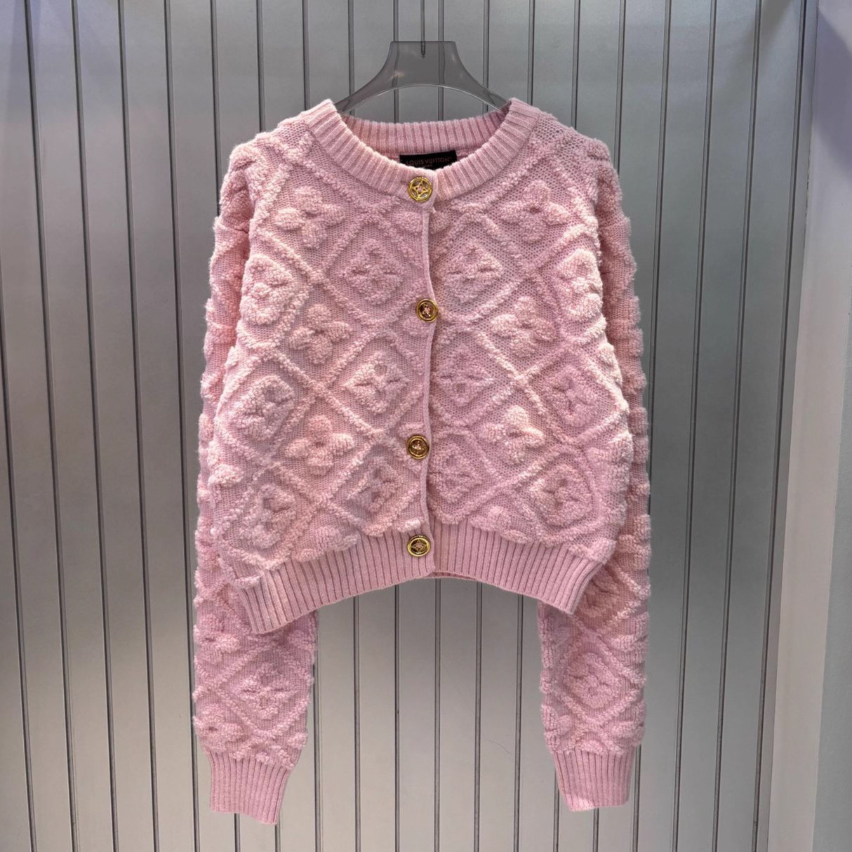 High Version Women's Clothing 2025 Autumn Winter New Comfortable Fluffy Soft Fabric Pink Dark Pattern Cardigan Short Sweater