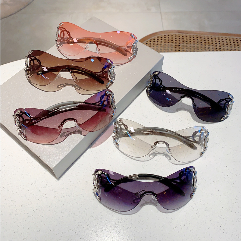 Luxury Brand Designer Sunglasses New Style Personality Fashion Frameless One-Piece Snake Leg Sunglasses Tech Sense Y2k Quirky Sunglasses