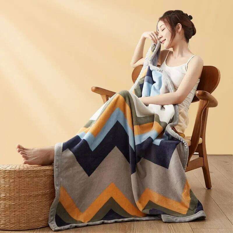 Heavy-Duty Soft Flannel Blanket - Ideal for Air Conditioning & Cozy Afternoon Naps W260120