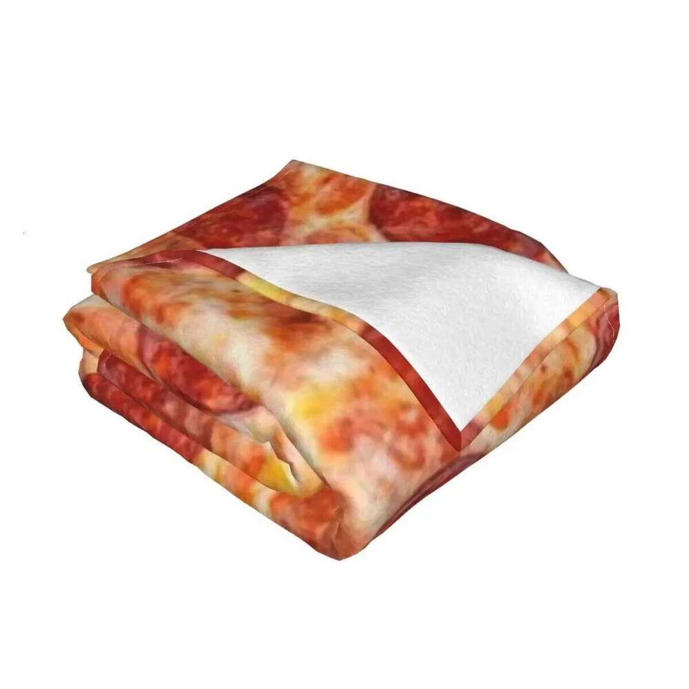Portable Pizza Shape Flannel Throw Blanket - Soft Warm Plush for Sofa Bedroom, Winter Lavash Wool Plaid Bedspread W260120