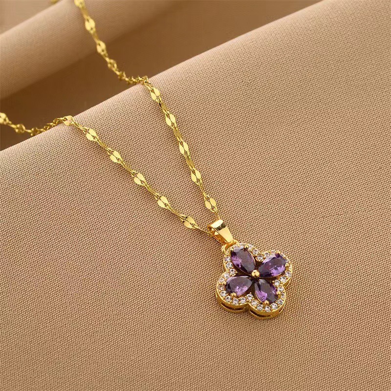 Jewelry Necklace Clover Pendant Necklace for Women Valentine's Day Gift Light Luxury Non Tarnish Gold Plated Fashion Accessory
