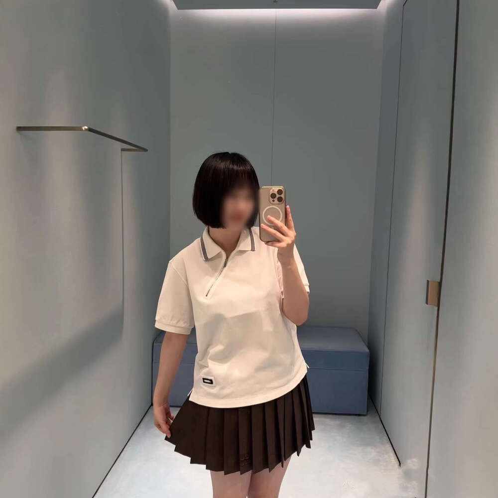 Designer Miu Girl O… - image