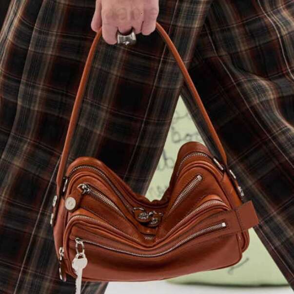 Design Genuine Leather Bowling Bag Ladies High Quality Leisure Crossbody Commuter Bag Casual Small Square Bag Soft Leather H251218