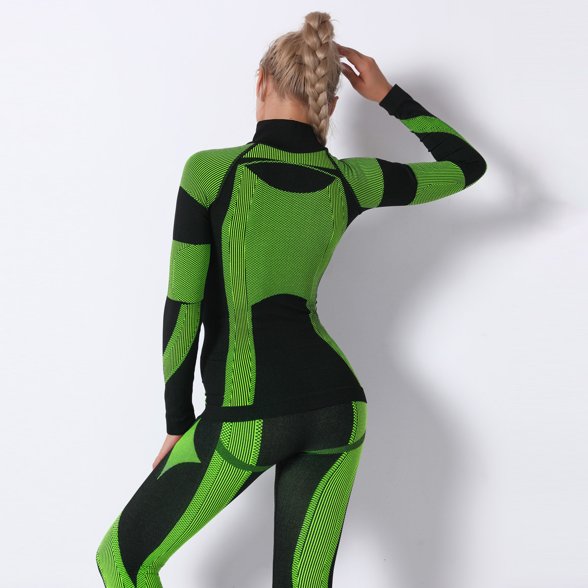 Fashion Letter Wine Turtle Neck Black Long Sleeve Warm Knitted Sweater Pulling Up Christmas Womens Punk Street Clothing 240923