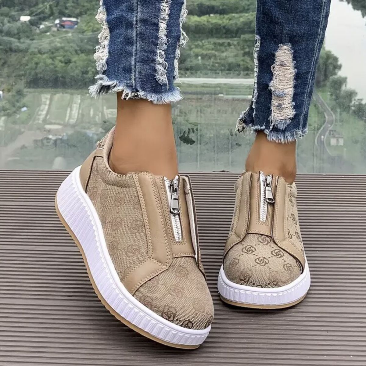 Free shipping 2026 Spring Summer Fashion New Print Design Women Casual Shoes Zipper Style Large Size 36 43 Khaki Black Dark Blue Hot Sale