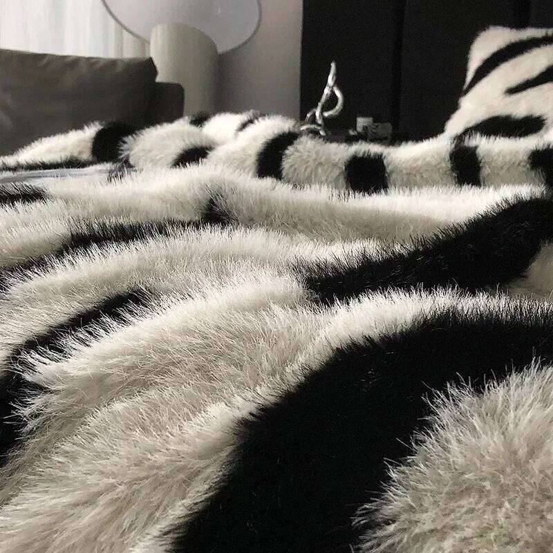 New Faux Fox Fur Winter Autumn Warm High Quality Plush Luxury Weighted Blankets for Bed High-end Sofa Blanket Throw W260120