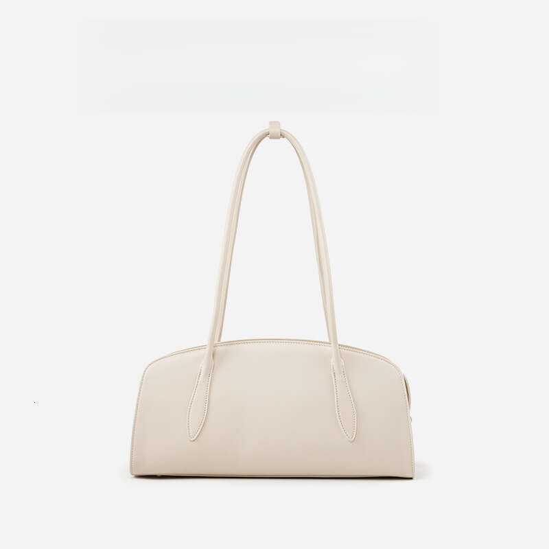Totebag Shoulder ROSE NOIRE Parisa Wang 2025 Autumn Winter New Cowhide Baguette Sausage Celebrity Same Style Gabrielle Series Bag