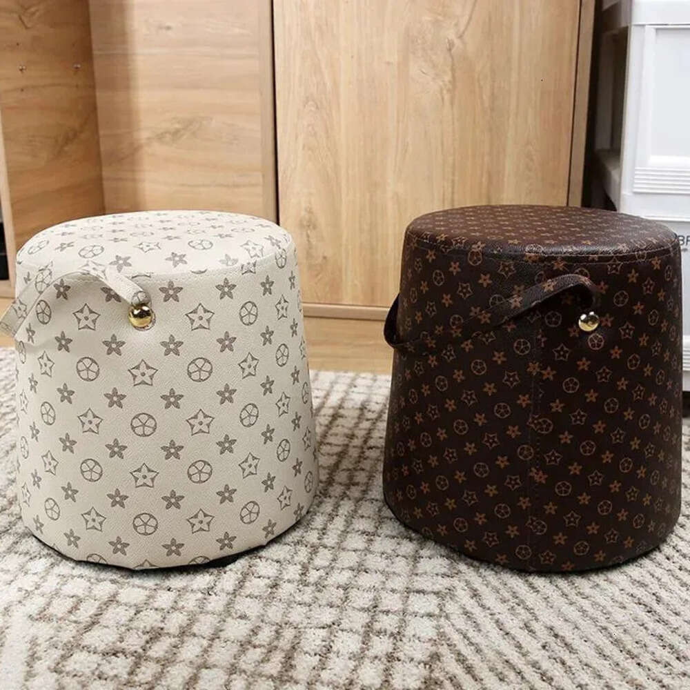 Internet Celebrity Style Houndstooth Small Light Handheld Home Living Room Solid Wood Modern Simple Adult Changing Stool