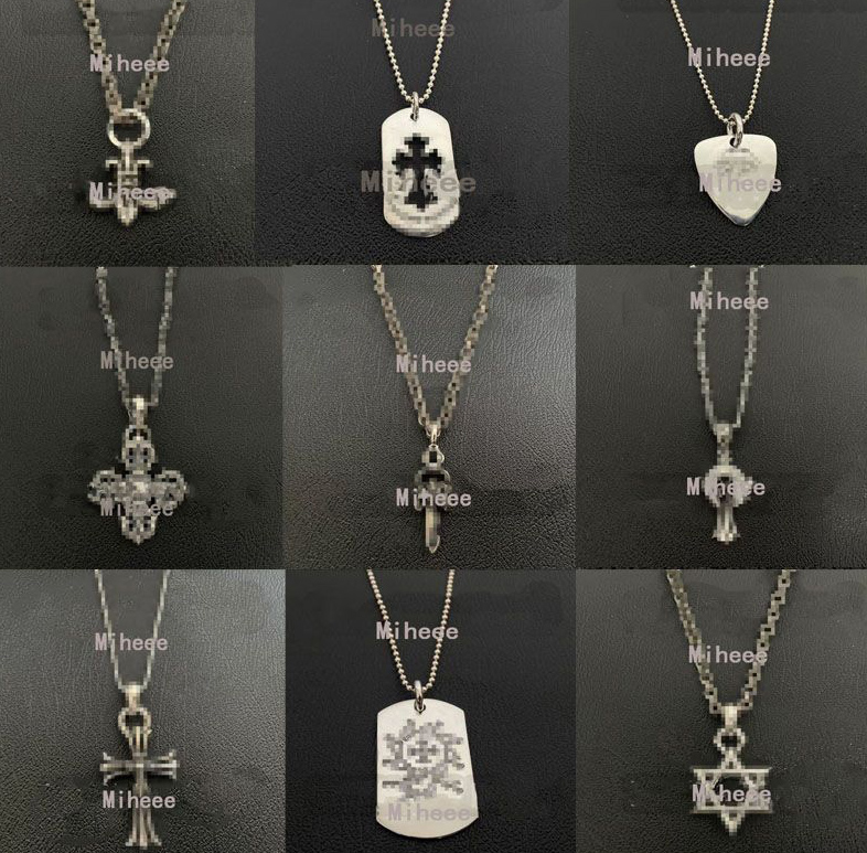 2026 Designer Chromes Boat Cross Pendant Necklace S925 Thai silver Bold Letter Flower Diamond Women Necklaces Brand Anchor Flower Chain Men Love Classic Jewelry M67