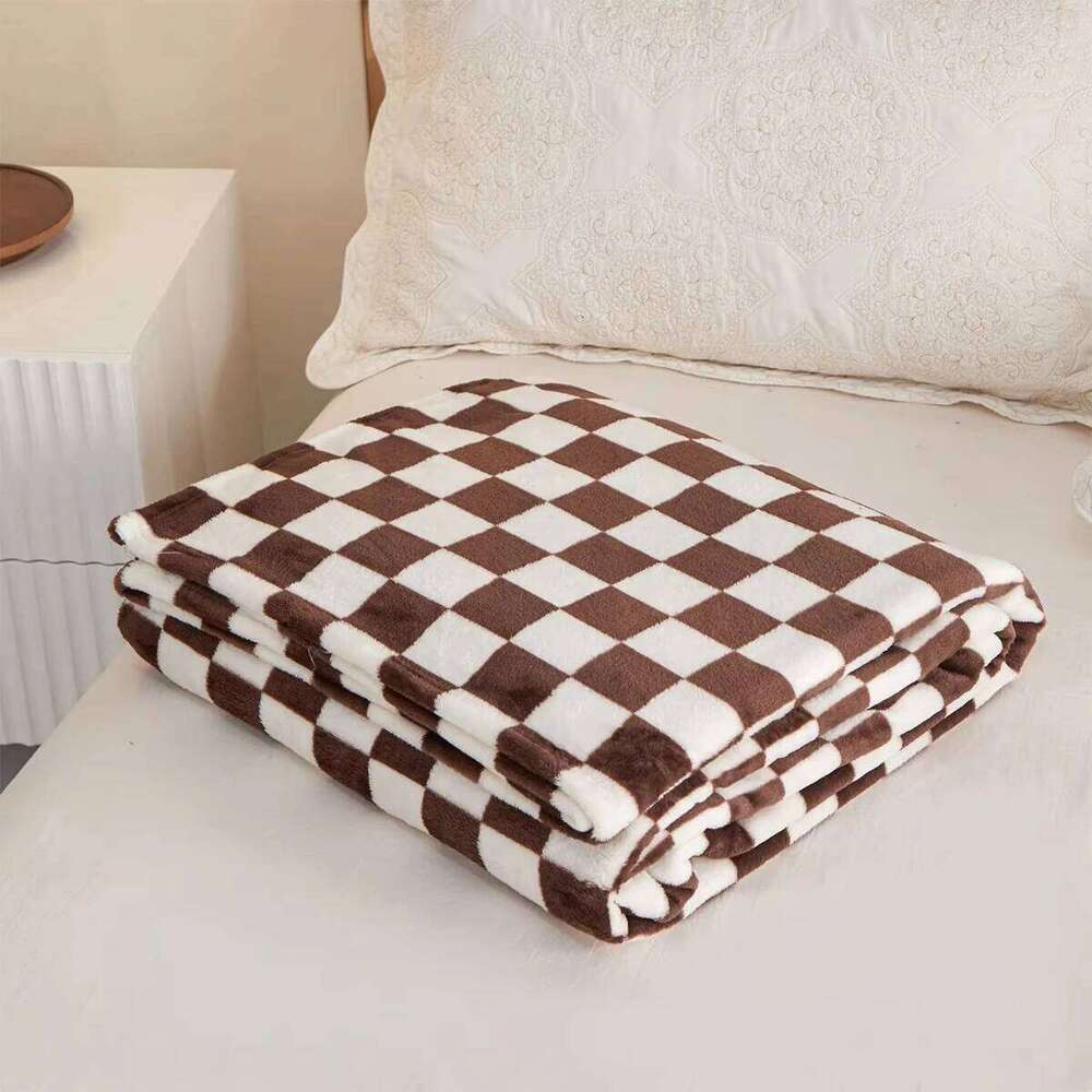 Retro Checkerboard Plaid Flannel Throw Blanket - Super Soft Warm for Office Sofa Bed Gift W260120