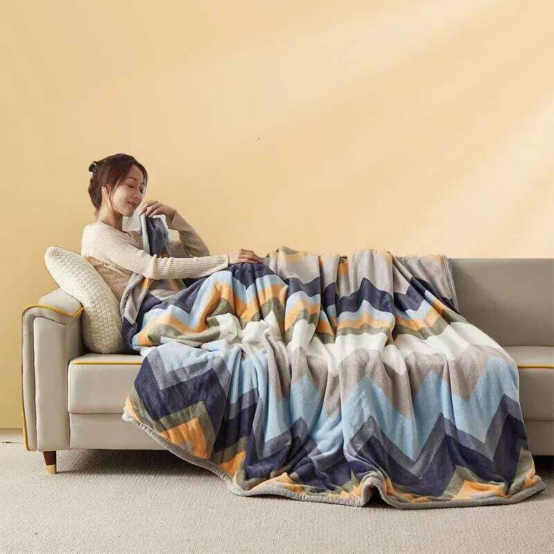 Heavy-Duty Soft Flannel Blanket - Ideal for Air Conditioning & Cozy Afternoon Naps W260120