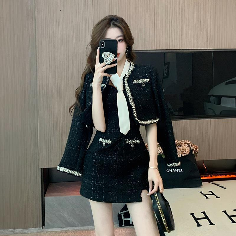 High end fragrance style dress set for women, autumn and winter hot items, small and spicy girl two-piece set, camisole skirt, short jacket, top ddmyS