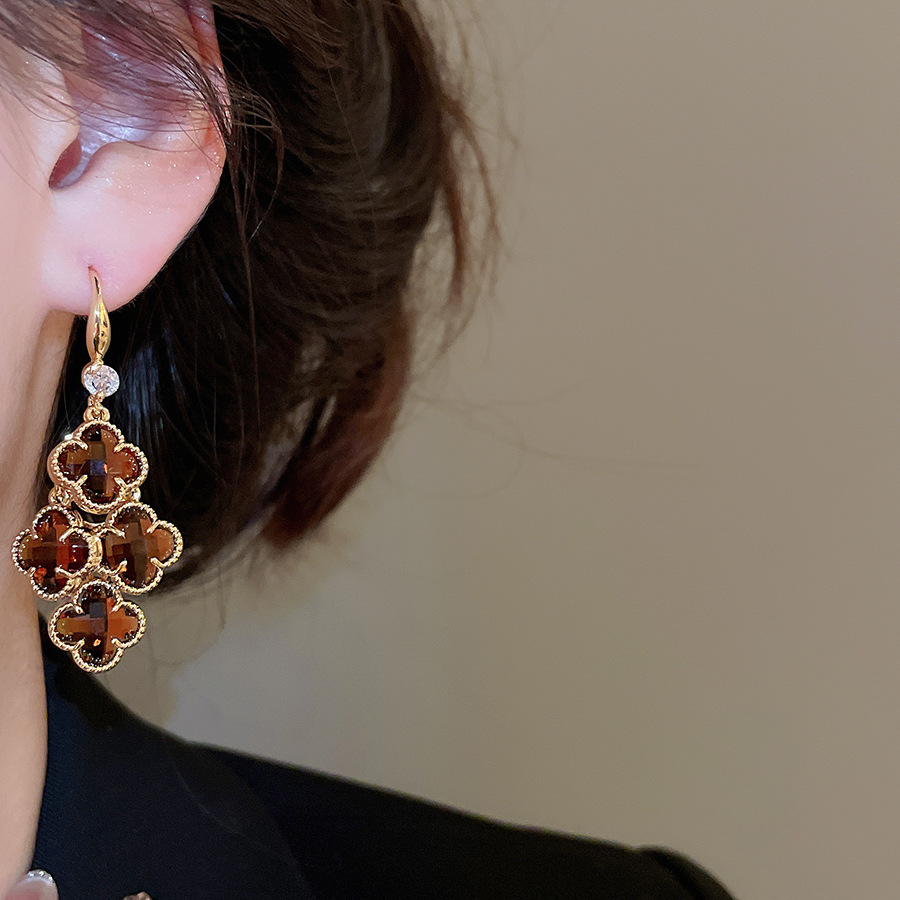 18k Real Gold Plated Silver Needle Crystal Flower Geometric Round Hoop French Retro Niche High-end Earrings for Women - view 4