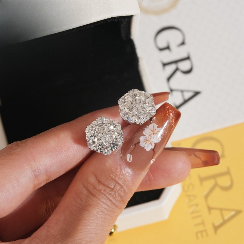Jewelry Earrings S925 Silver Moissanite Flower Iced Out Stud Earrings for Women Men Designer Hip Hop Luxury Jewelry - view 3