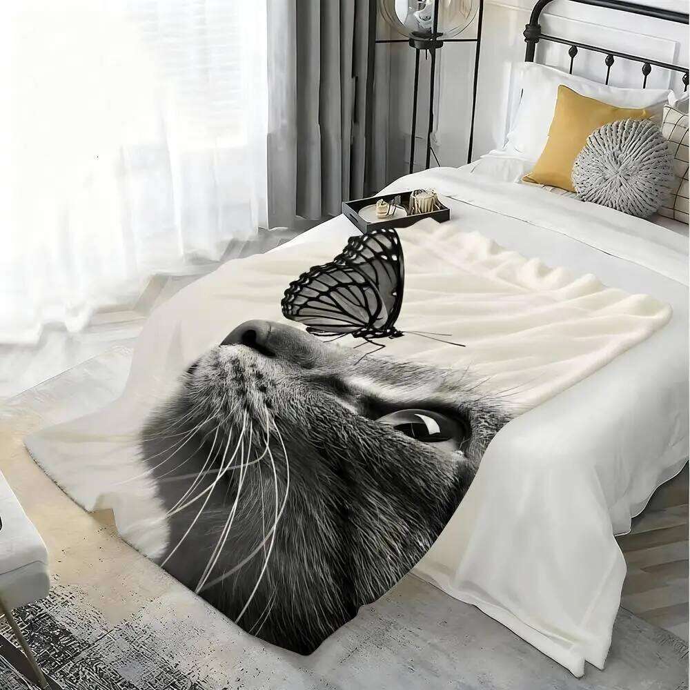 Black And White Cats Butterfly Flannel Fluffy Soft Blanket Warm Skin-Friendly Throw For Sofa Bed Office Nap Winter W260120