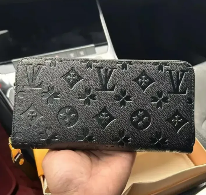 Designer Wallets Wo… - image