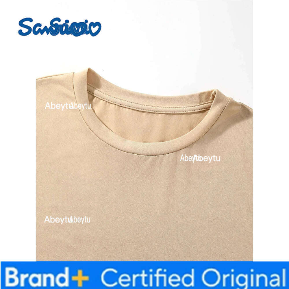 Sanrio Pochacco Cartoon T-Shirt Kawaii Casual Versatile Top for Girls Girl's Fashion Basic Fit Graphic Matching Family Outfits H260120