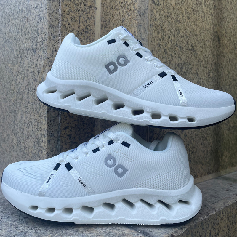 New Outdoor Fashion Trend Running Shoes Harbor Wind Leisure All Match Tide Shoes Sports Shoes Black