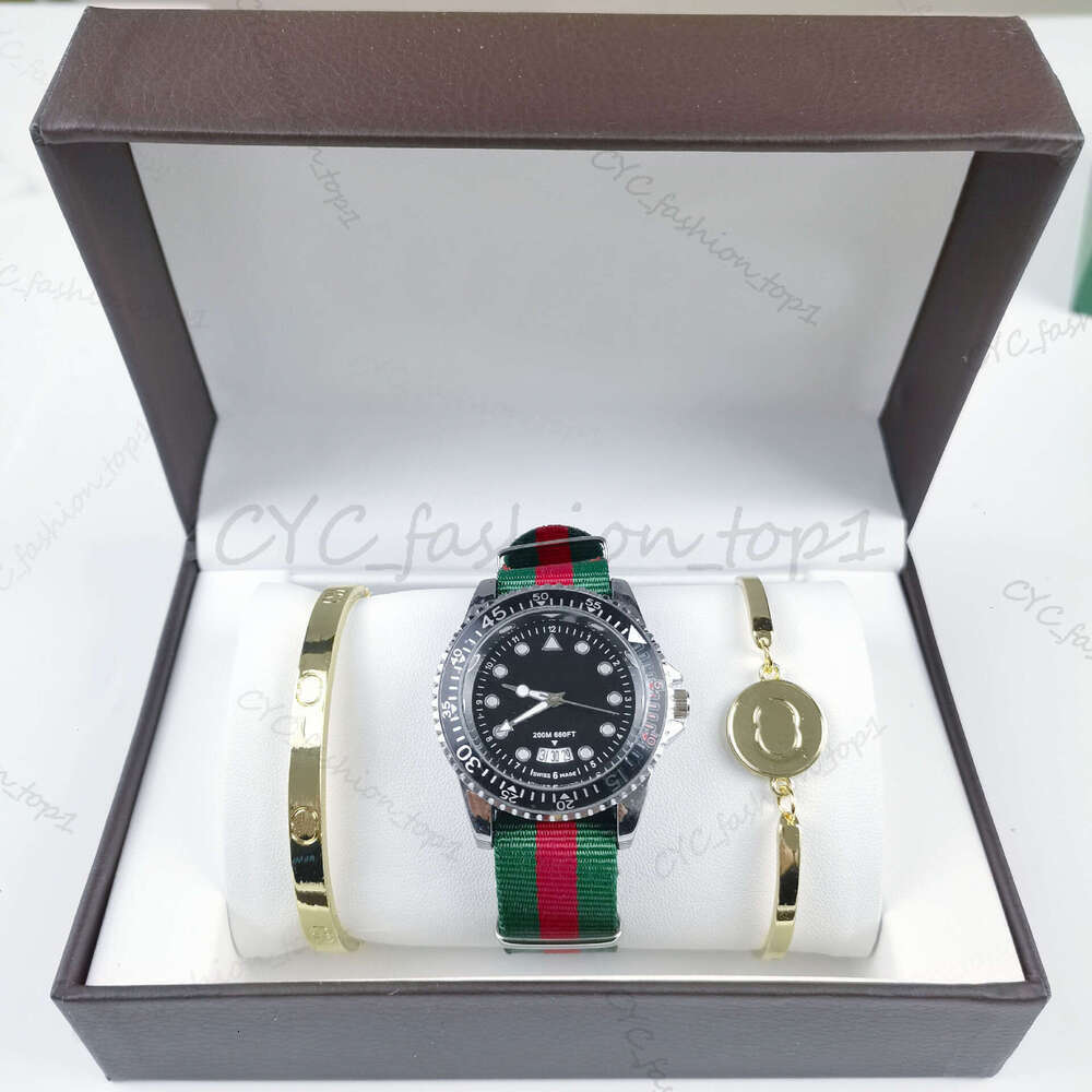 Top Brand Square Gold Mens Watch Chronograph Wacth Men Full Iced Out Ancient GG Nylon Strap Quartz Movement High Quality Watch Table Gifts F84