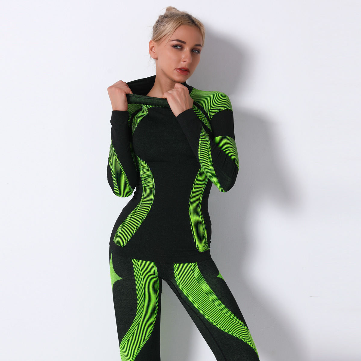 Fashion Letter Wine Turtle Neck Black Long Sleeve Warm Knitted Sweater Pulling Up Christmas Womens Punk Street Clothing 240923