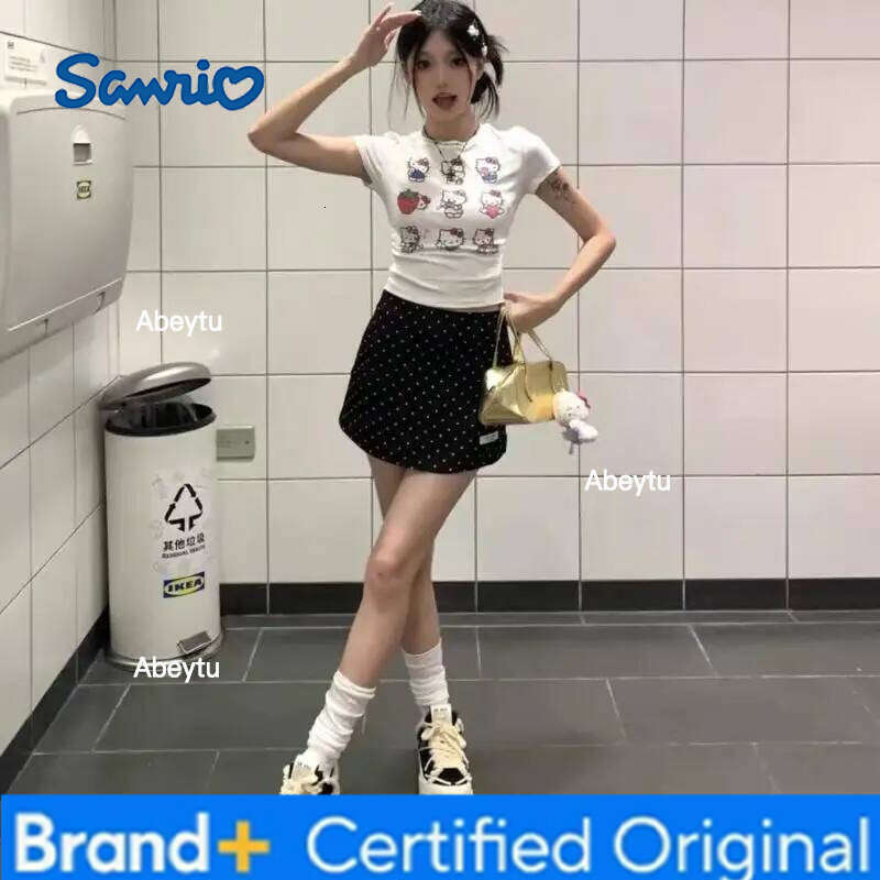 Sanrio Hello Kitty T Shirt Kawaii New Anime Short Sleeved Y2K Women Clothes Summer Fashion Cartoon Selling Casual Girl Tops H260120