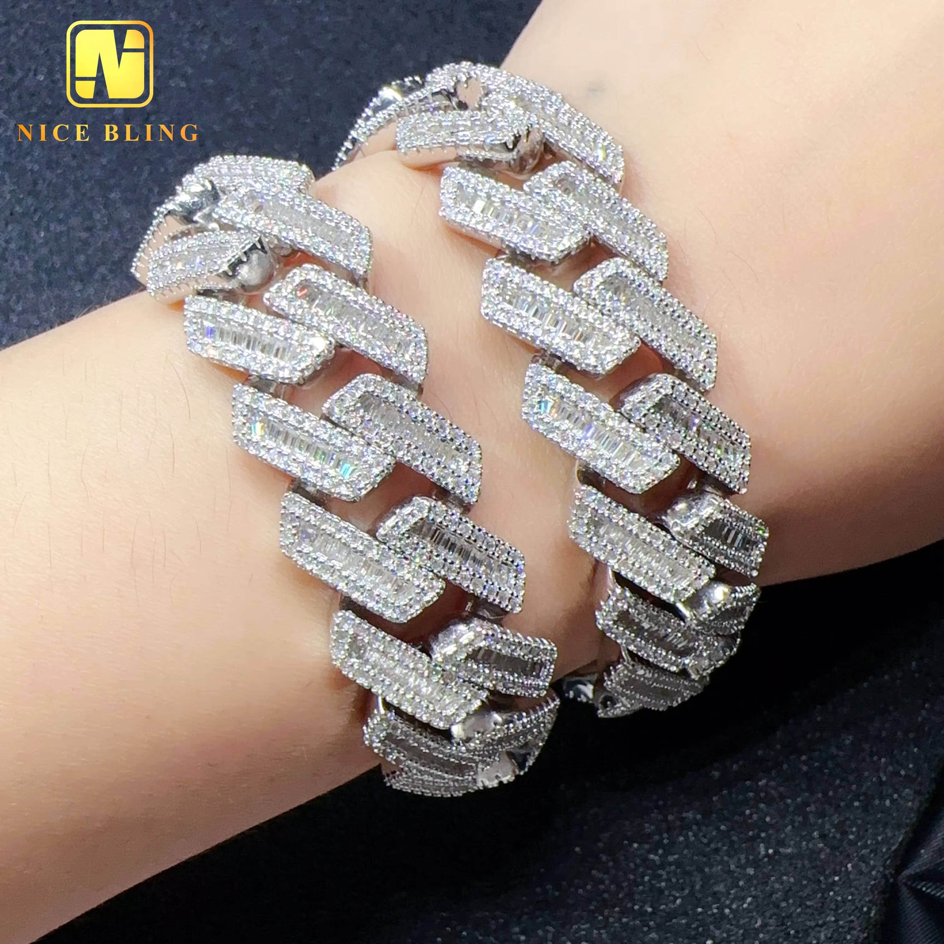 Big Size Cuban Chains 18mm Baguette Cut Moissanite Cuban Link Necklace Buss Down Iced Out Men Cuban Chain