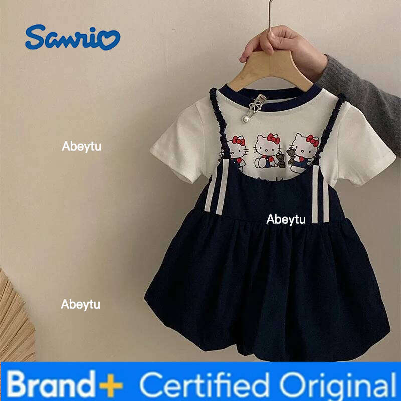 Sanrio 2Pcs cute Short Sleeved Shorts Hello Kitty T-Shirt and Set Kawaii Anime Girl Skirt Clothing Outdoors Festival Gift H260120