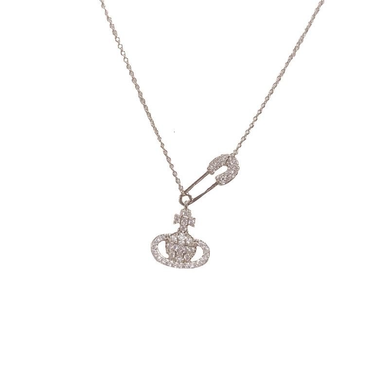 Luxury Brand Designer Jewelry Full Diamond Saturn Paperclip Planet Necklace For Women, Light Luxury High-End Sense Safety Pin Choker Layered Chain Cla