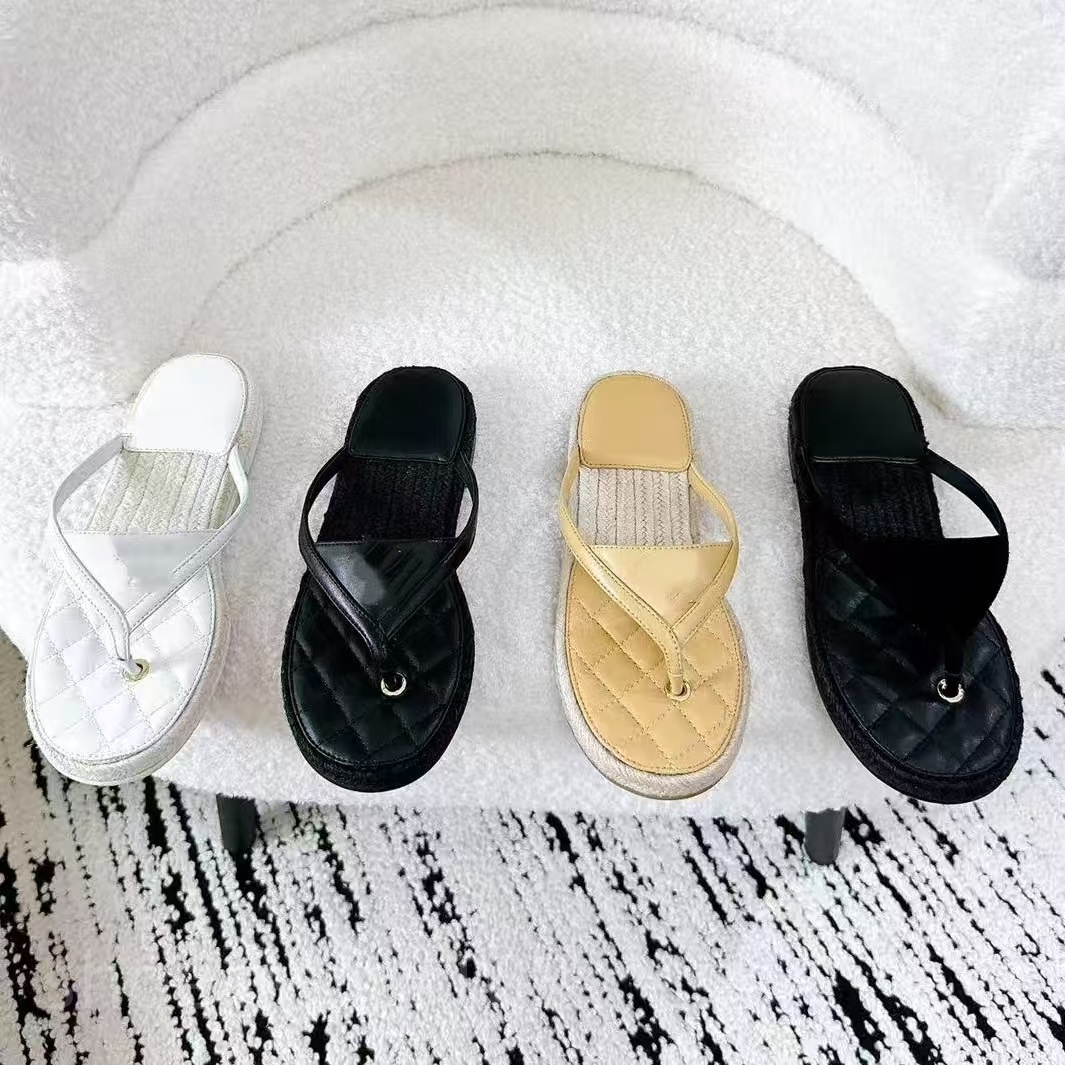 Top quality Flip flops womens sandal Platform slippers slides Real leather Flat heel Beach shoes Luxury designer slides for womens holiday shoes with box