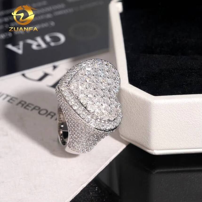 Trendy 925 Silver Men Ring Stock Princess Cut Heart Design Fine Hip Hop Jewelry VVS Moissanite Diamond Iced Out Jewelry