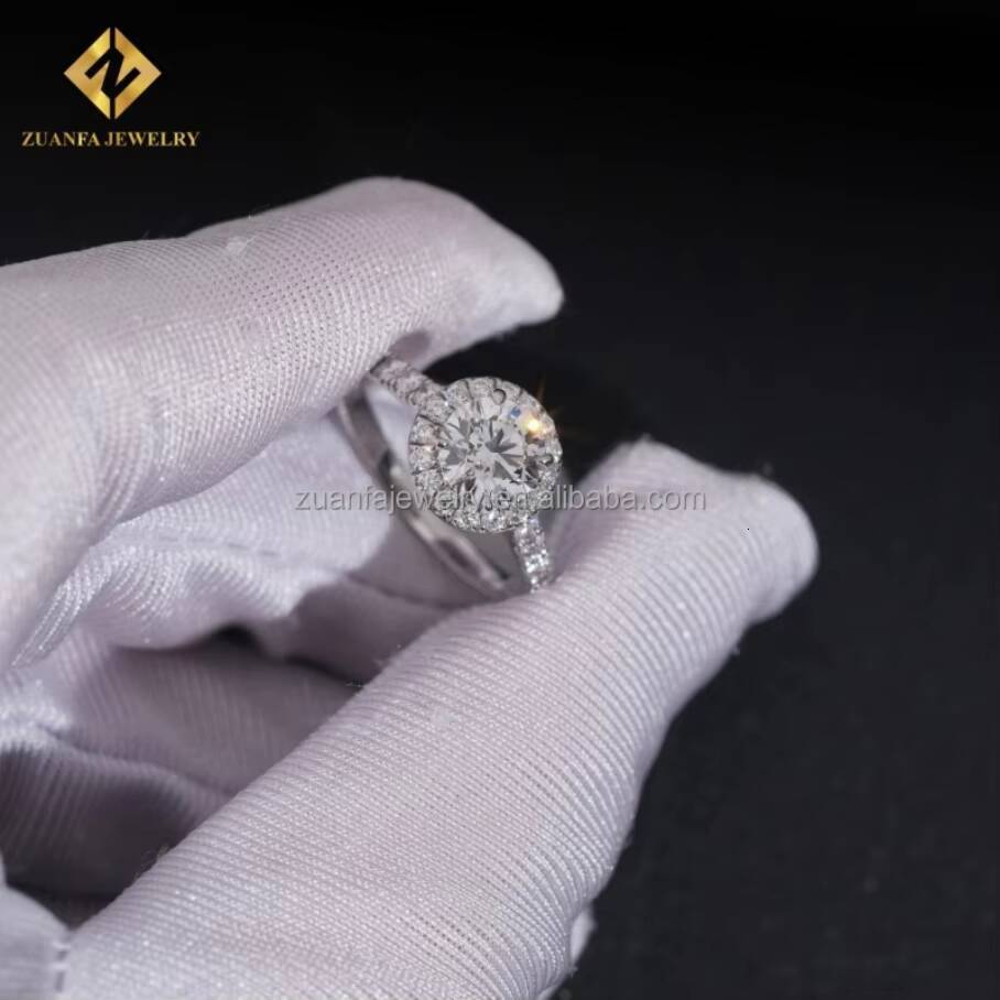 Customized 18k White Gold Luxury Fiance Jewelry 110 Ct Round Excellent Cut Lab Grown Diamond IGI Certificate Engagement Ring