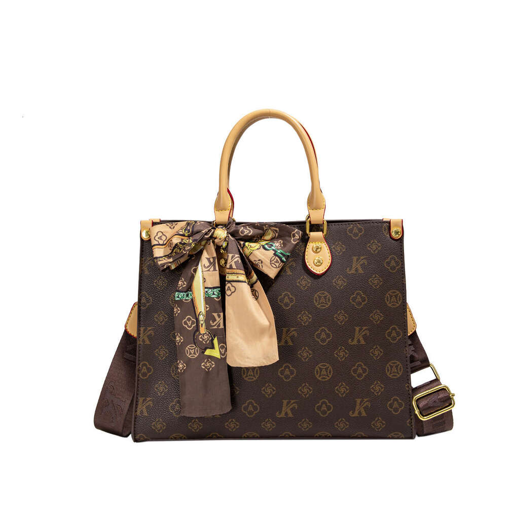 Monica kiki Luxury European Style Large Capacity Handbag Tote Bag for Women New Single Shoulder Commuter Practical
