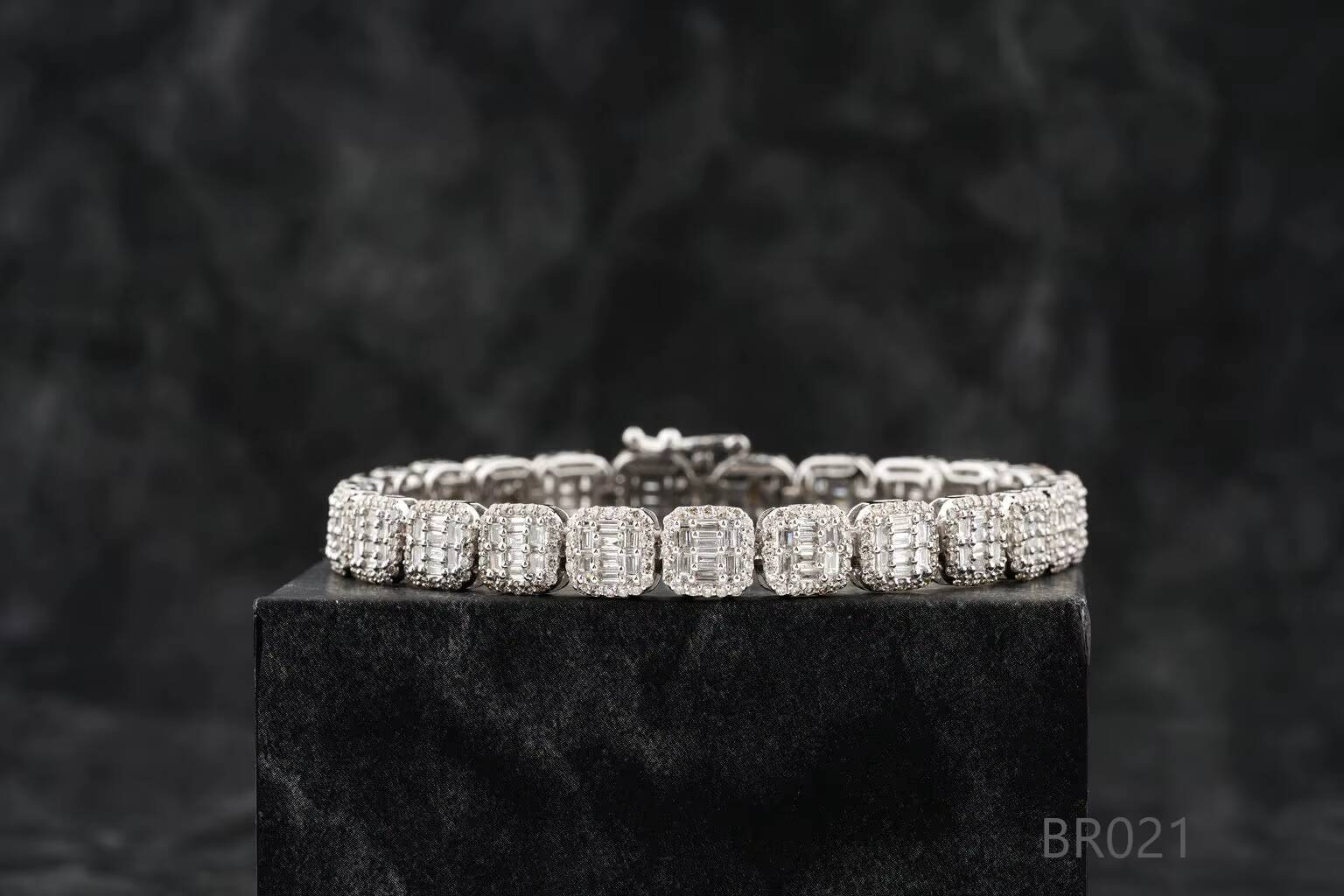 New Design Iced Out Lab Grown Jewelry Two Row VVS Lab Grown Cuban Link Chain Bracelet for Sale From India