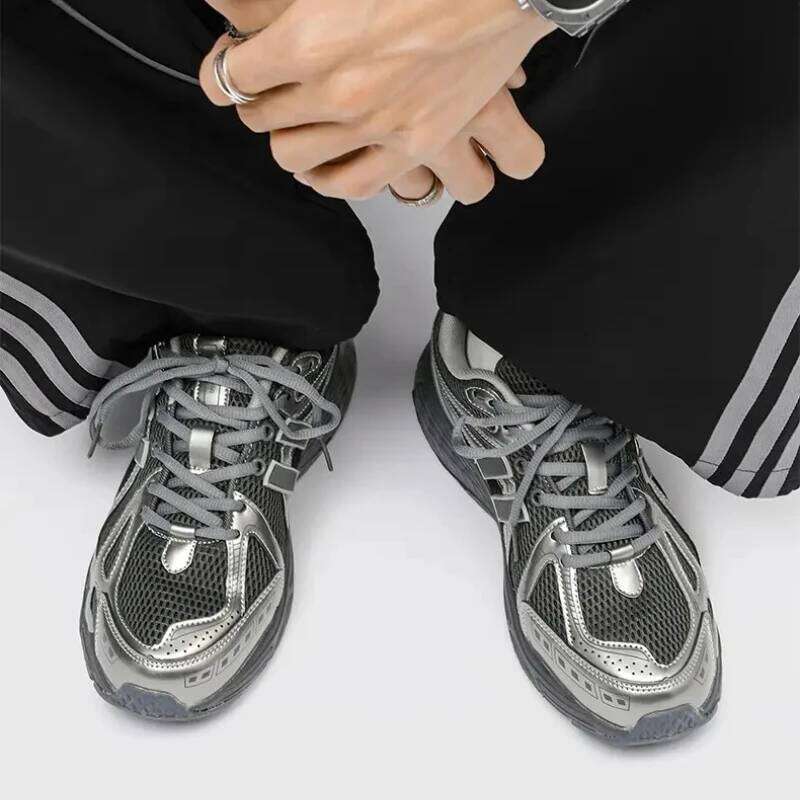 Men's Sports with A Mesh Surface Made of Patchwork Material, New Lace-up Round Toe Casual Height-increasing Niche Shoes 26W0121