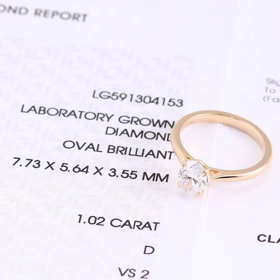 Classic Versatile 18K Gold 1 Ct Oval Cut Lab-Grown Diamond IGI Certified Womens Anniversary Engagement Ring with 4 Prongs
