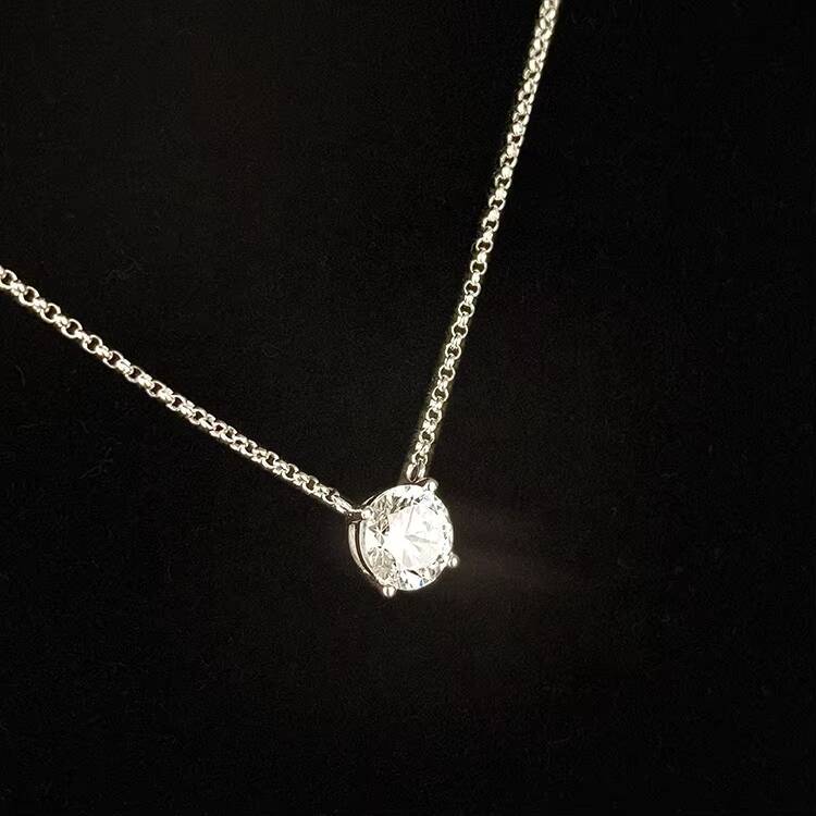 Direct Selling 925 Sterling Silver VVS Moissanite Pendant Necklace Adorned Halo Link Chain Rhodium Plated Women