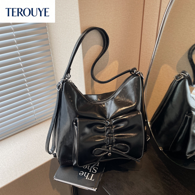TEROUYE Retro fashion women s handbag Korean style large capacity shoulder bag autumn and winter new casual bow design backpack luxury Luxury bag