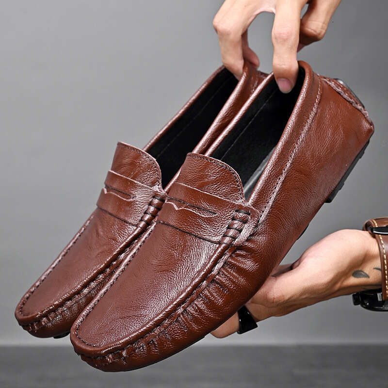 Foreign Trade Hot-Selling Ultra-Light Cowhide Free shipping Loafers Men with Tassels, Casual Shoes, Fashionable Outdoor Driving Shoes for Men, Dropshi