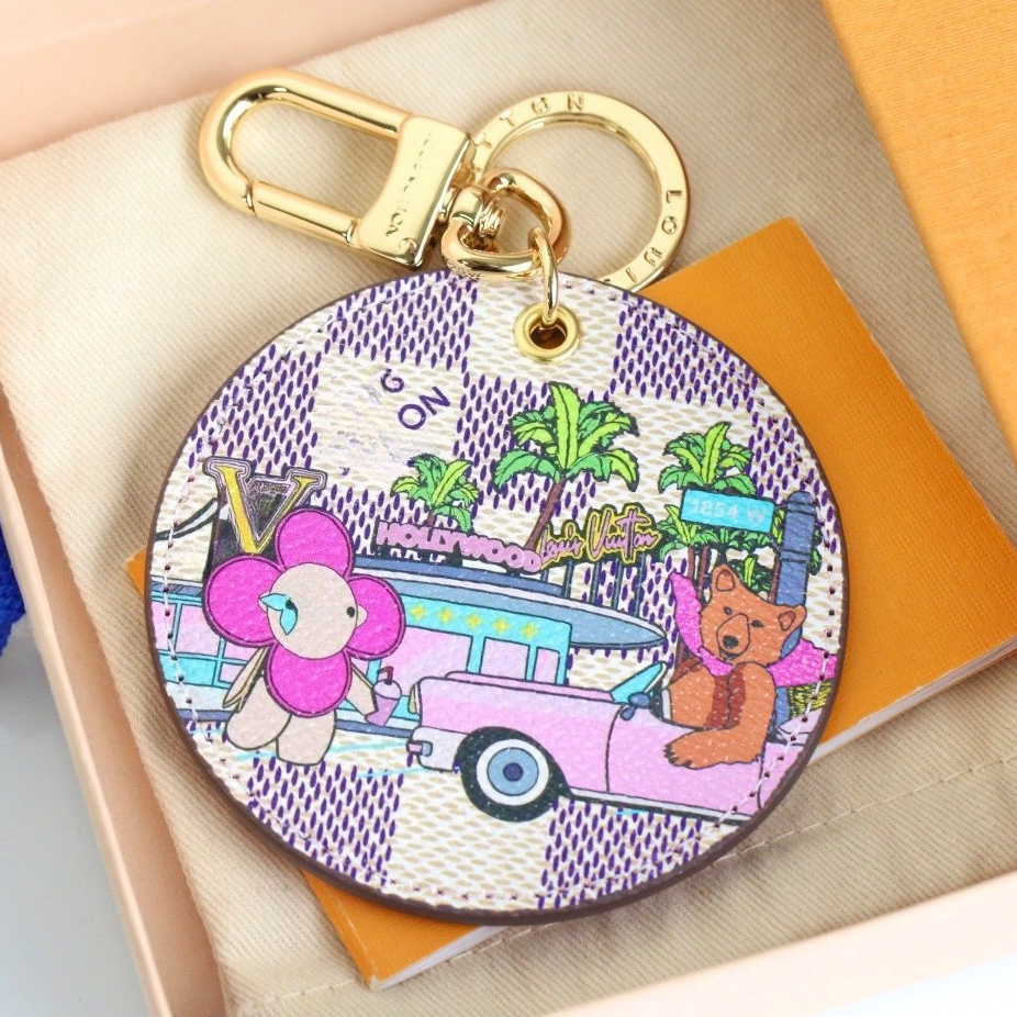 Keychain Brand Designer Men's Luxury Car Keycring Fashion Lanyards High Quality Leather Mens Womens Bag Charms Accessories Multicolor