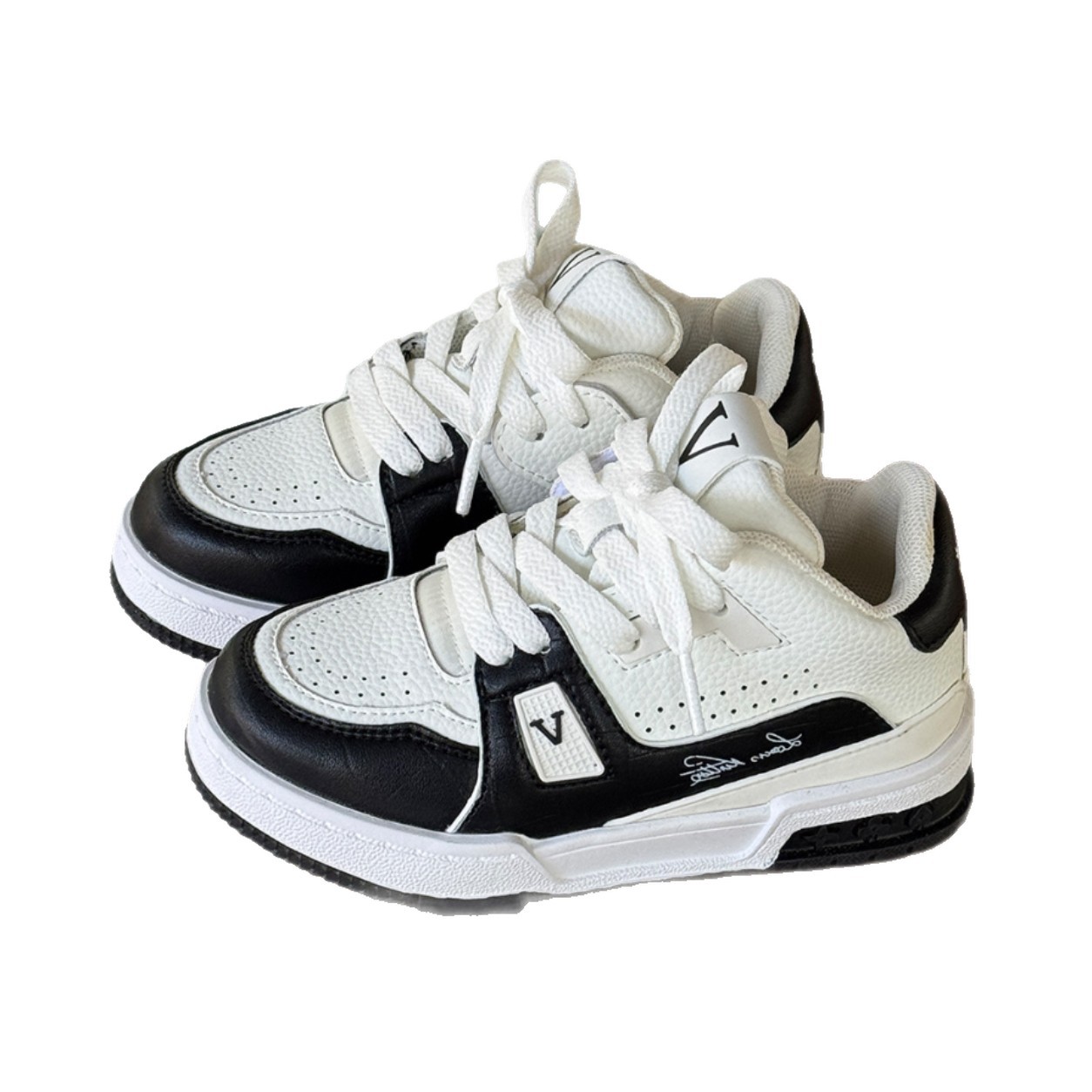 hot Free delivery Sneakers Fashionable and comfortable children's board shoes anti slip casual sports shoes student shoes