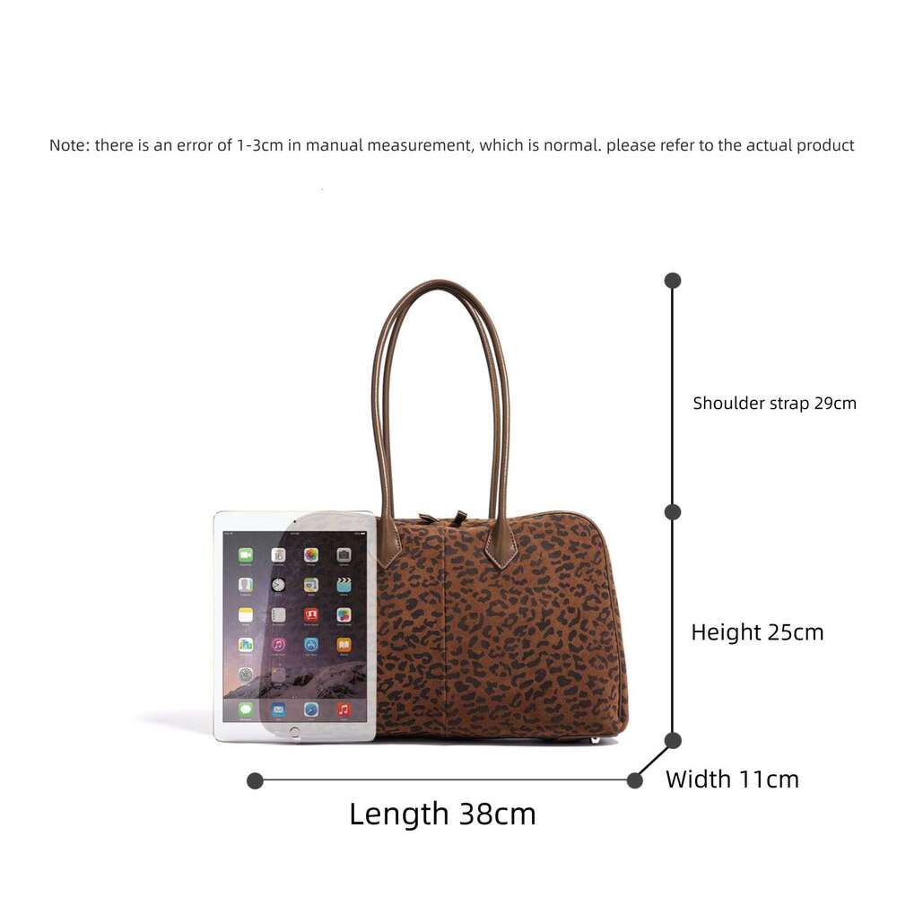 Luxury Shoulder Bags Totes Hobo New Autumn Winter Fashion Cowhide Genuine Leather Women S Large Capacity Pillow Trendy Leopard Print Bowling Bag SENYY