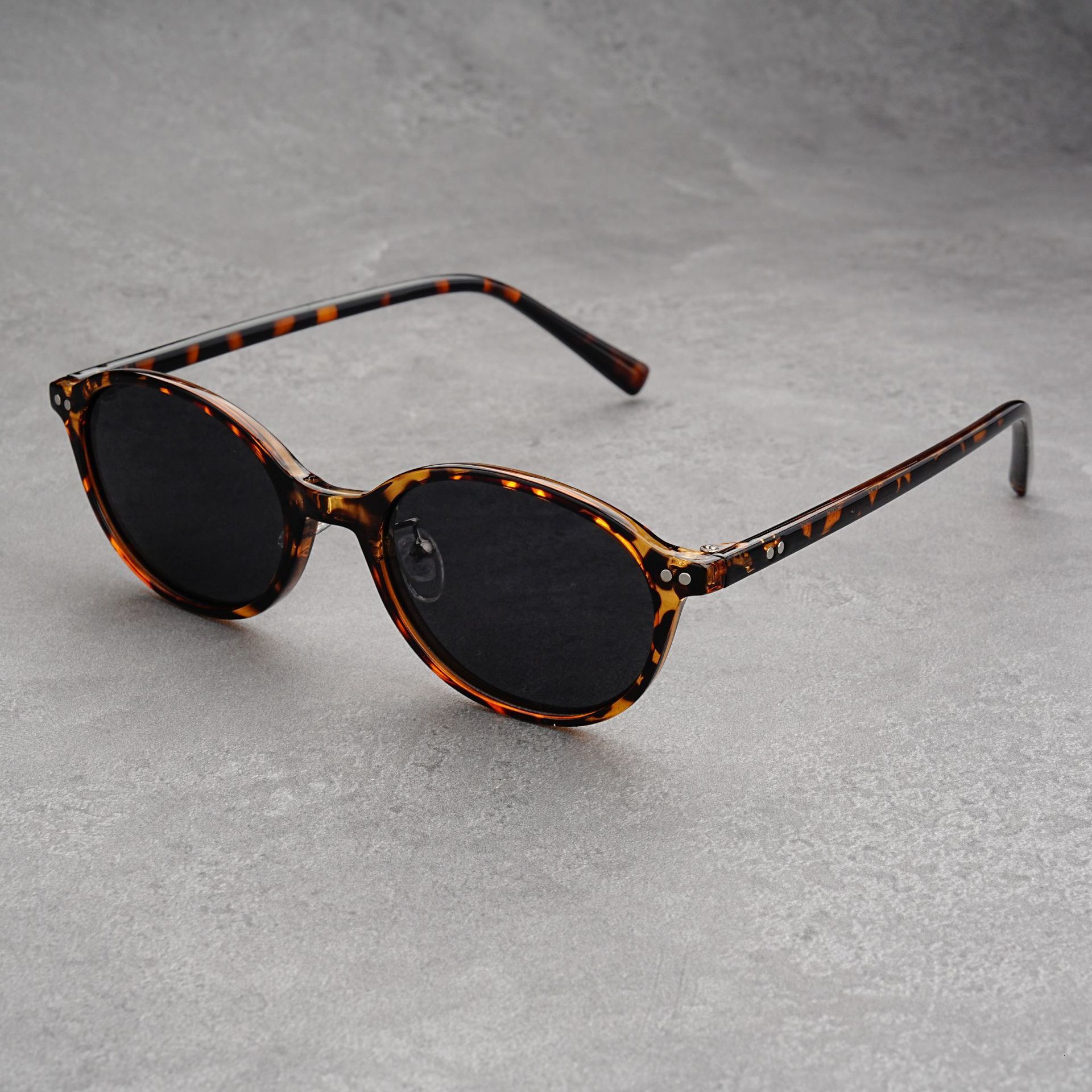 Korean New Flat Round Design TR90 Polarized Retro Niche Oval Frame Grandma Luxury Style Small Face Sunglasses