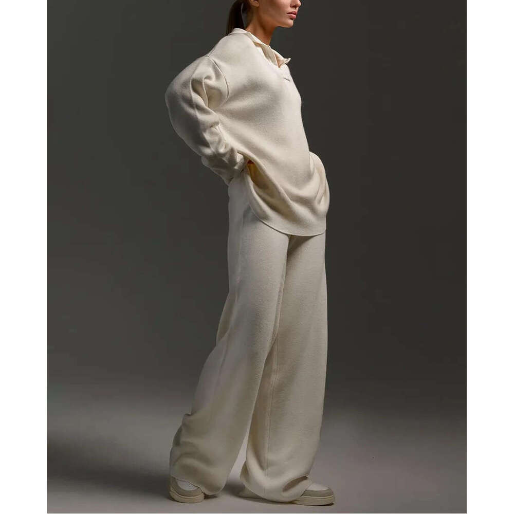 Women's two-piece knitted sportswear autumn and winter collar pullover sweater wide leg pants suitable for yoga gym and casual wear