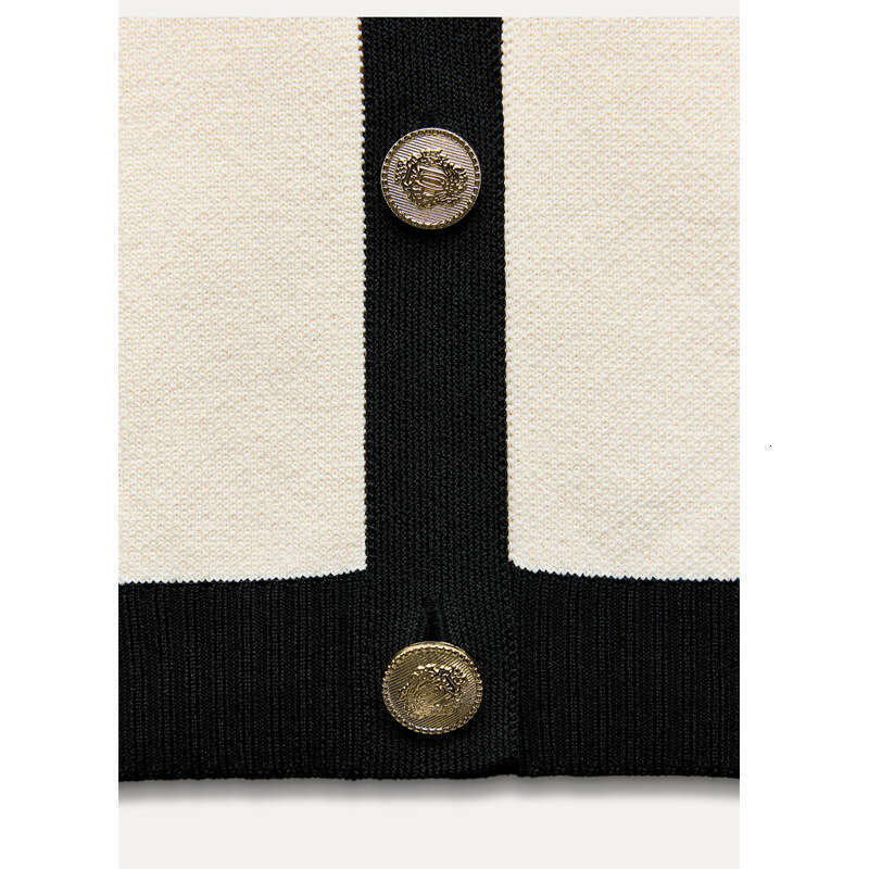 2026 Autumn Designer's New White Style Knitted Short Open Woolen Sweater Women's Jacket Top