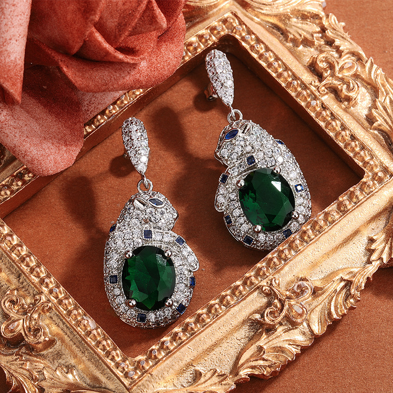 Luxury Brand Designer Jewelry Luxury Heavy Craft High-End European And American Royal Sapphire Emerald Leopard Set For Women With Full Diamond Leopard