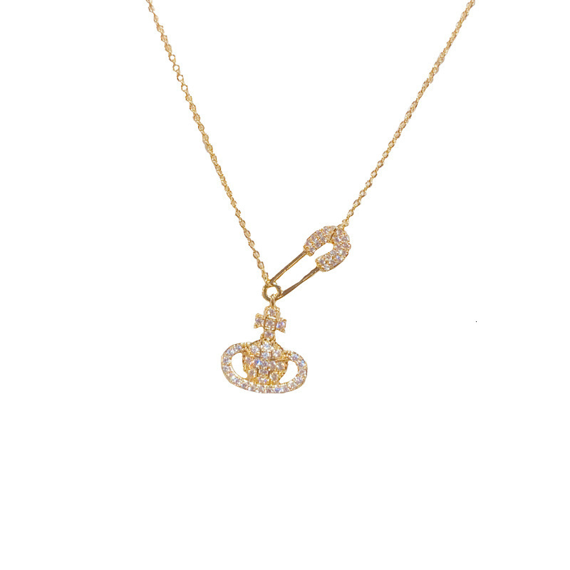 Luxury Brand Designer Jewelry Full Diamond Saturn Paperclip Planet Necklace For Women, Light Luxury High-End Sense Safety Pin Choker Layered Chain Cla